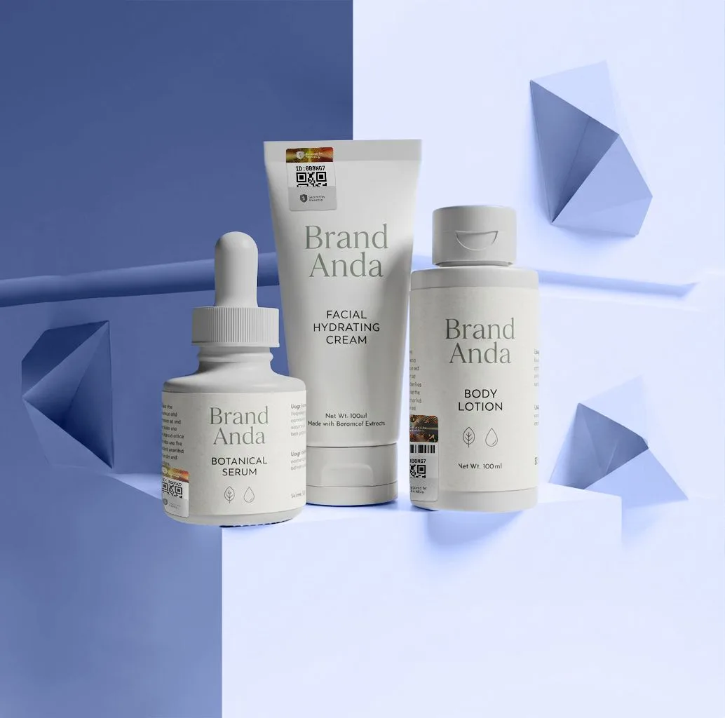 Foto produk dengan kode unik aktif